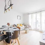 Charming Apartment - Porte D\'Asnieres - Mobility Lease